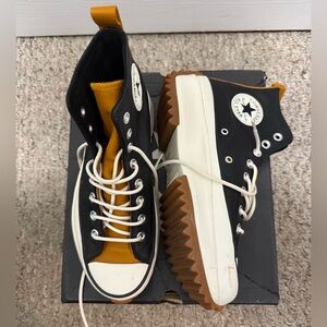 Converse Run Star Hike Black, White & Cognac High-Top Sneakers - size 9